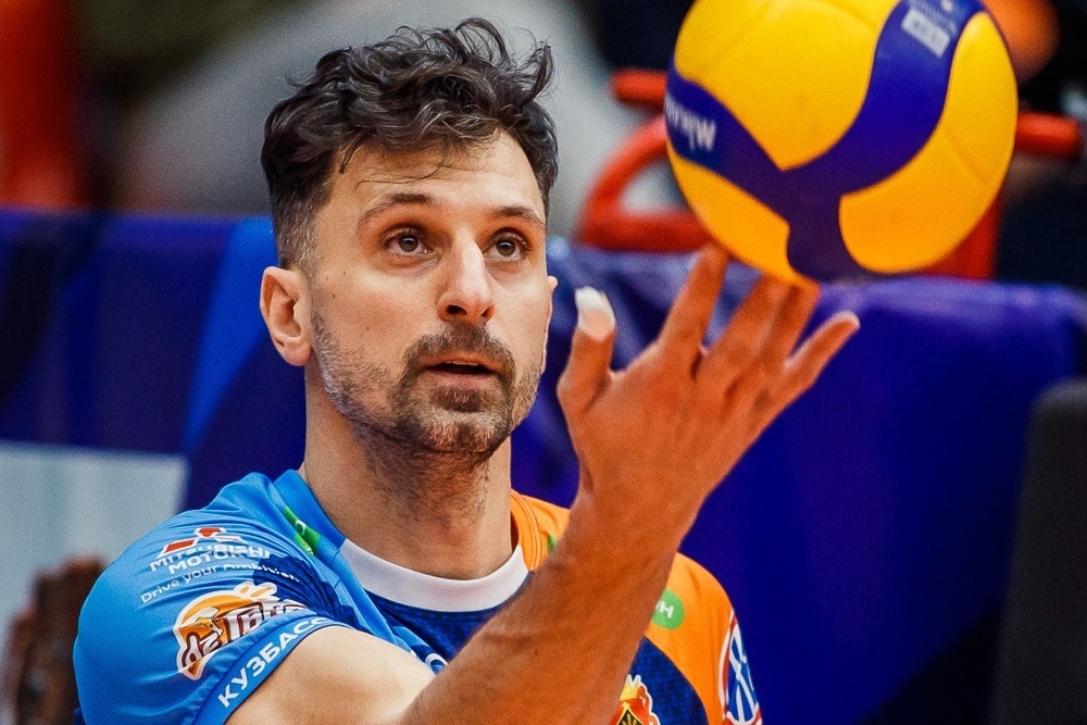 72d0-1661204c6a1e04682f2a2941700ece32